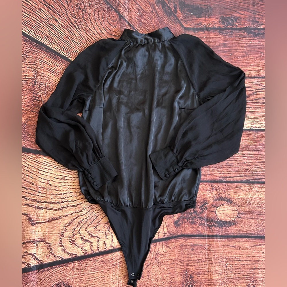 ABERCROMBIE & FITCH Black Silk Bodysuit Size Large - Picture 5 of 10